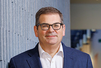 Executive photo - Ron DeFeo